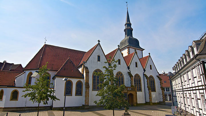 Edifício histórico de Rietberg à luz do dia