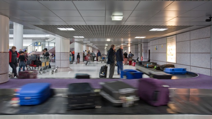 Como a iluminação afeta o estado de espírito dos passageiros.