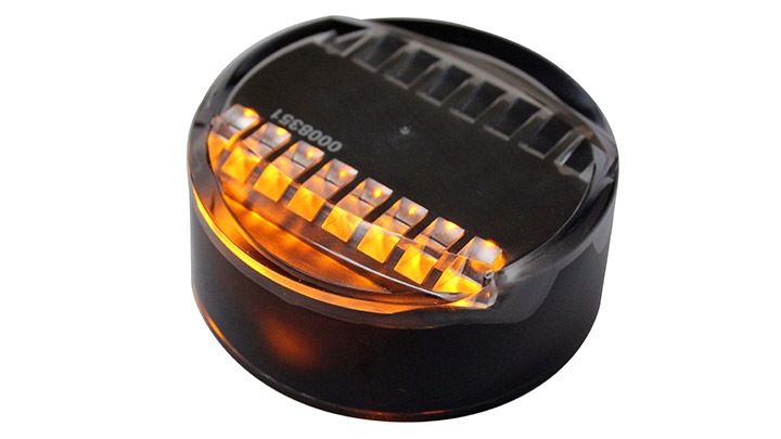 Sinalizador de faixas para túneis: luzes sinalizadoras LED para faixas e linhas centrais e para gerir o fluxo do tráfego