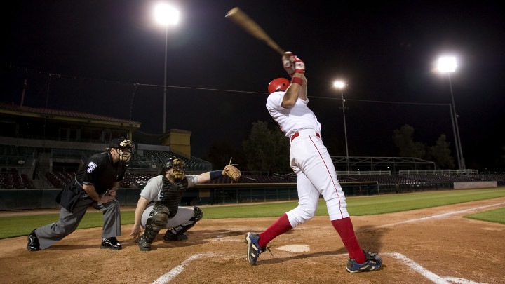 Iluminação de campos de basebol – Iluminação de softbol