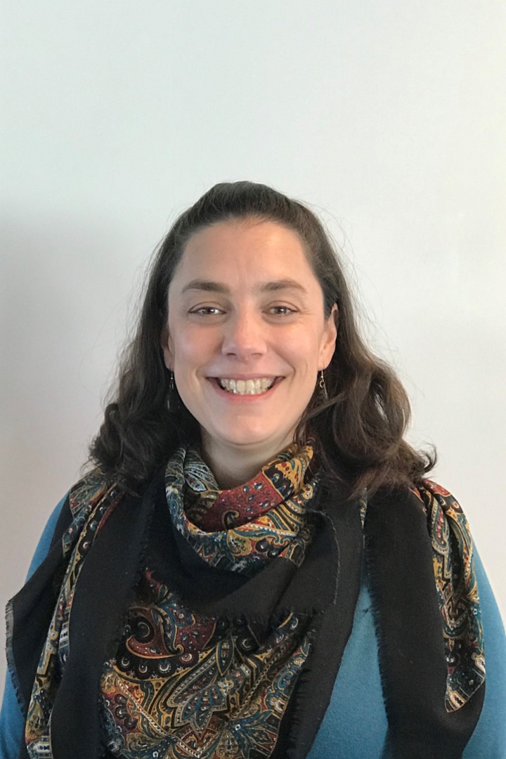 Sabrina Carvalho is a Plant Specialist for the biobased segment at Signify Horticulture LED Solutions