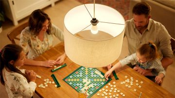 Luz regulável quente - Philips Smart LED Wi-Fi WiZ Connected